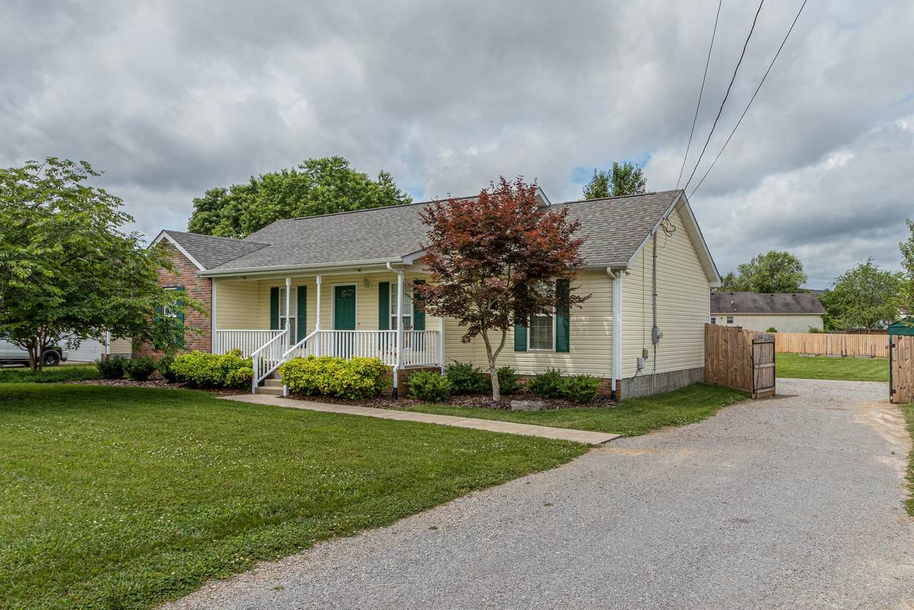221 Heatherwood Dr - Photo 1