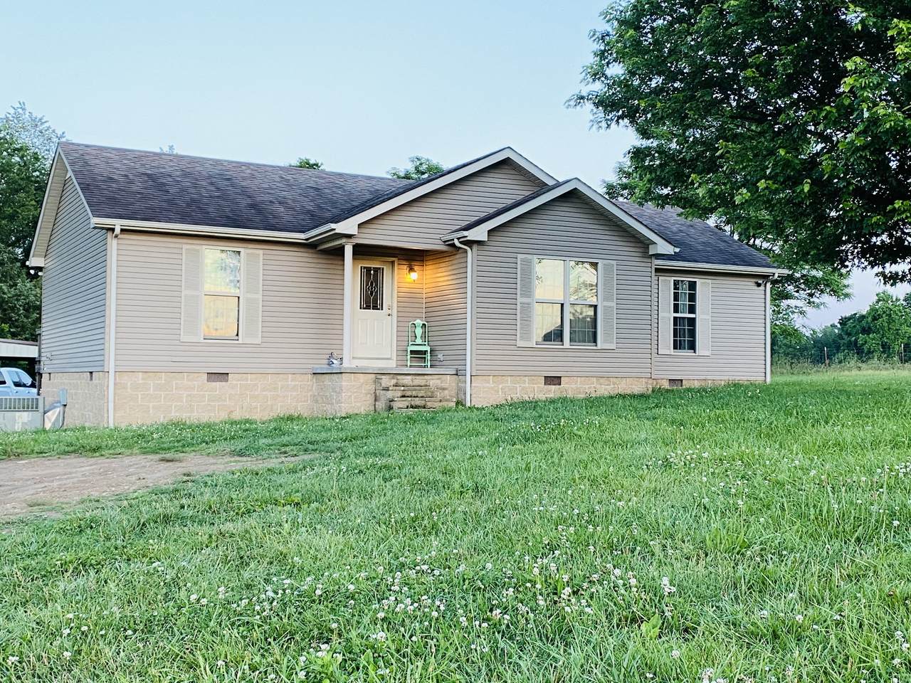 1578 Akersville Rd - Photo 1