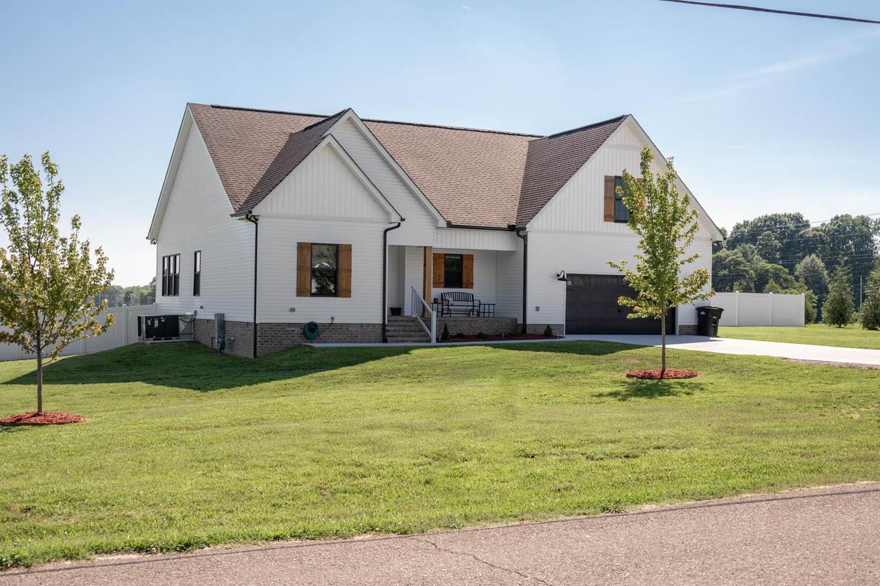 28 Taylor Rd - Photo 1