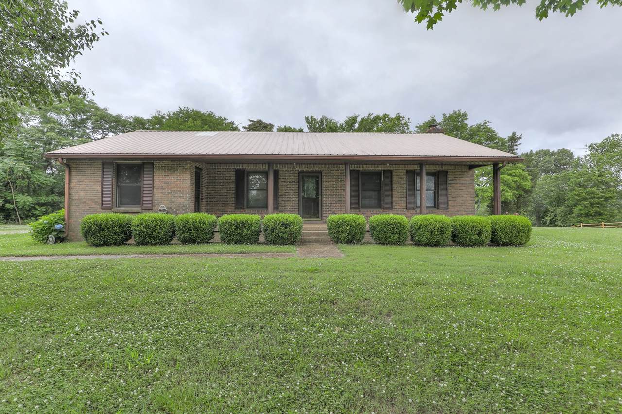 9667 Clovercroft Rd - Photo 1