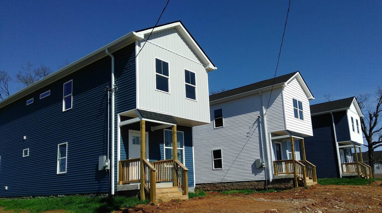 400 Parkside Cir - Photo 1