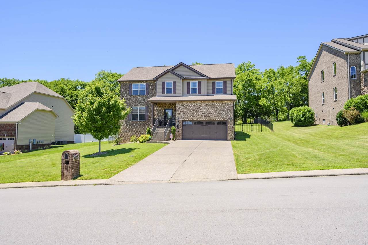 3528 Blackberry Ln - Photo 1