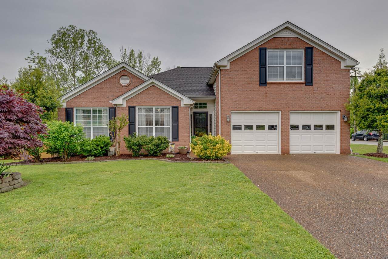 8025 Settlers Way - Photo 1