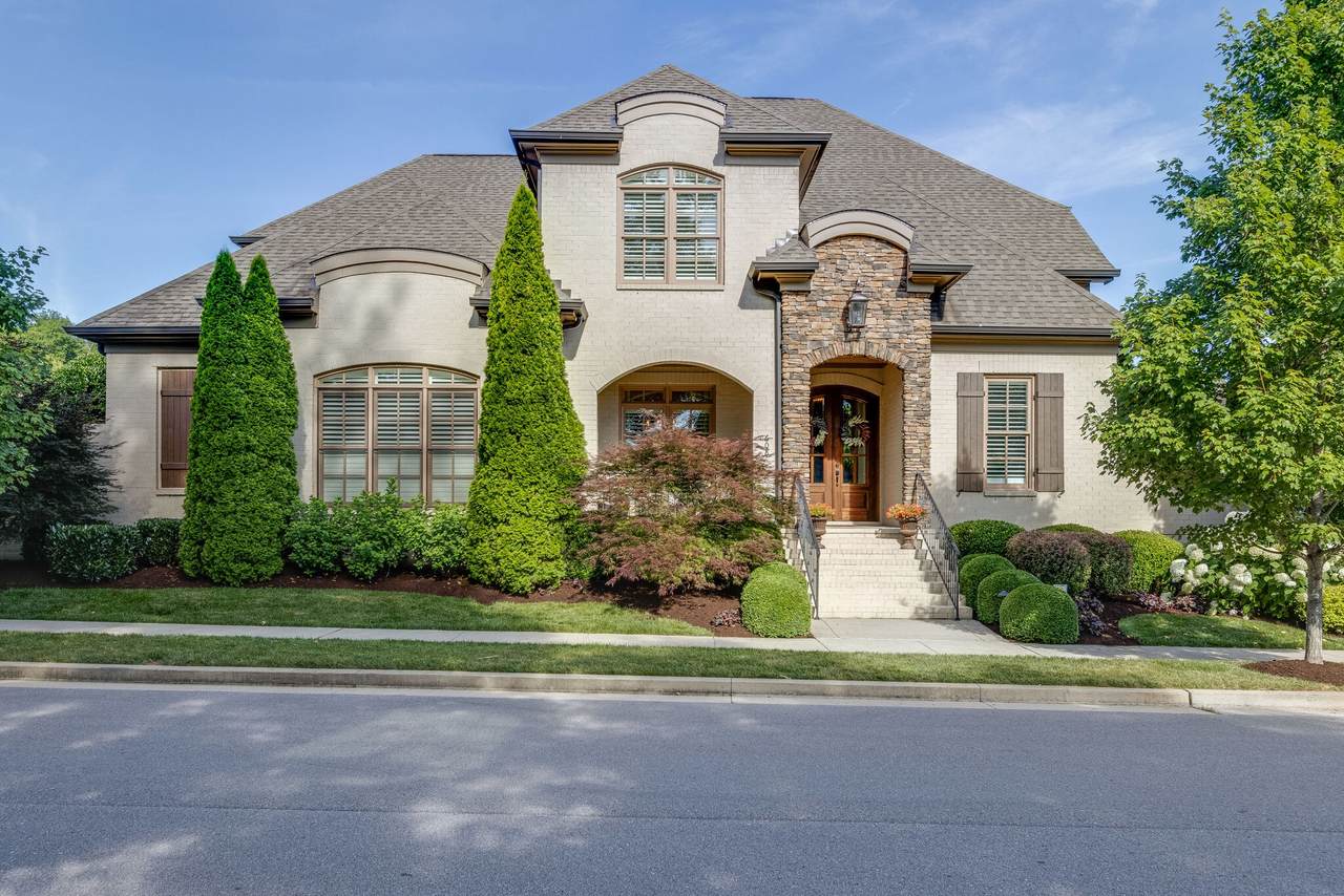 608 Mccain Dr - Photo 1