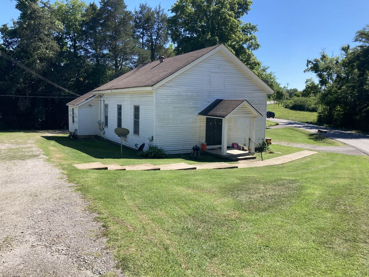 3723 Jim Warren Rd - Photo 1