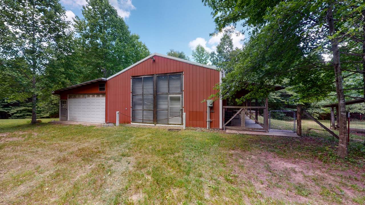 1560 Old Number Rd - Photo 1