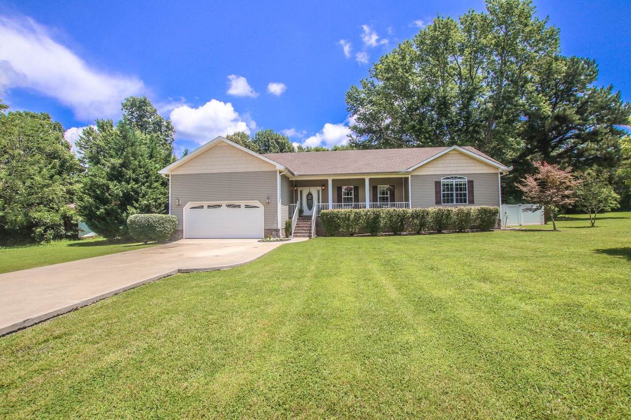 901 Meadows Rd - Photo 1