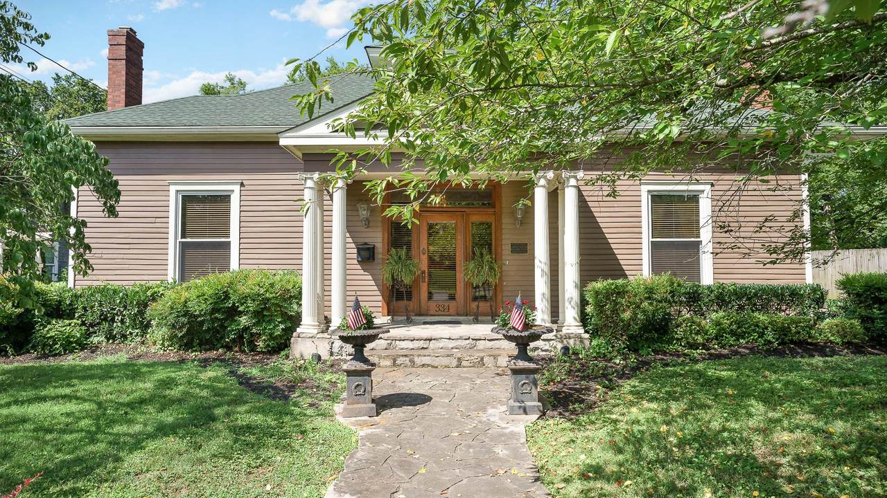 334 3rd Ave - Photo 1