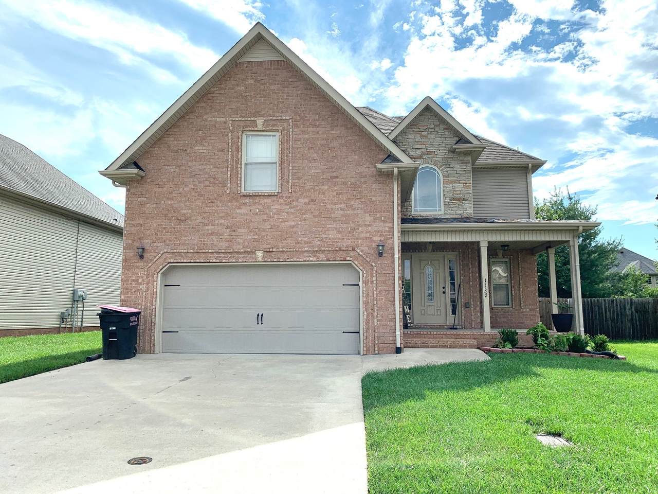 1132 Chinook Cir - Photo 1