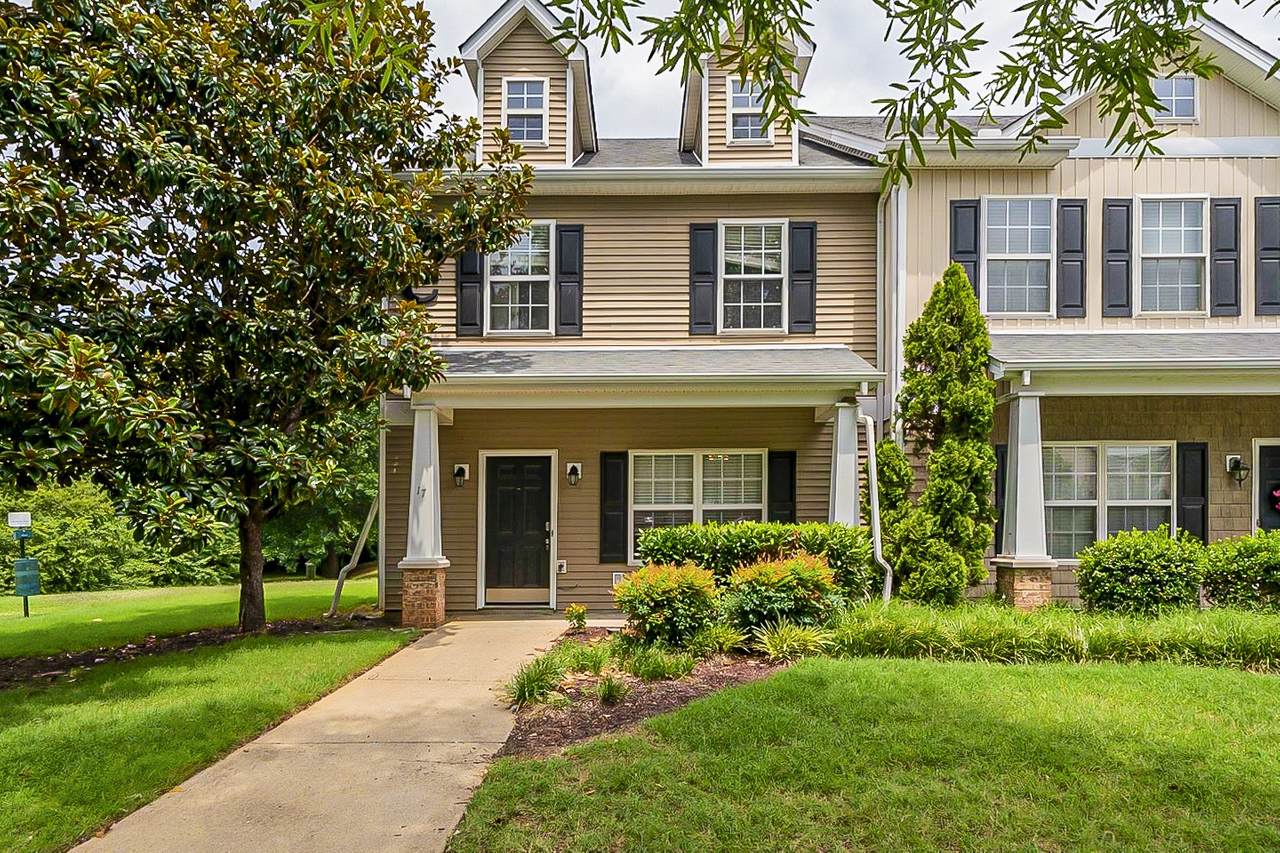 284 Meigs Dr - Photo 1