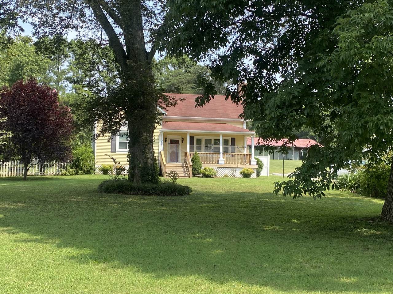 5038 Old Hydes Ferry Pike - Photo 1