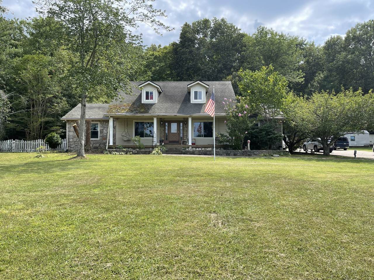 275 Volunteer Rd - Photo 1