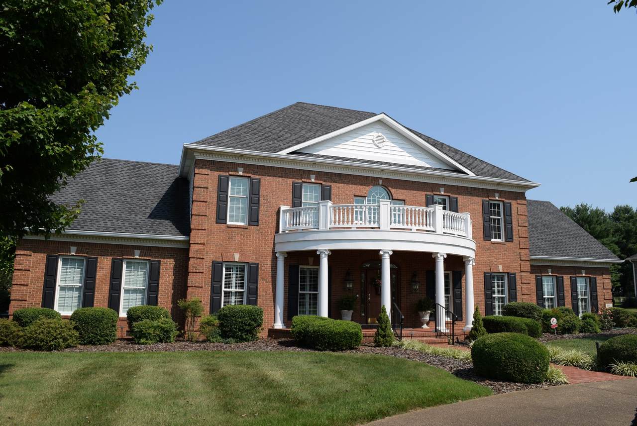 1113 Bennington Place - Photo 1