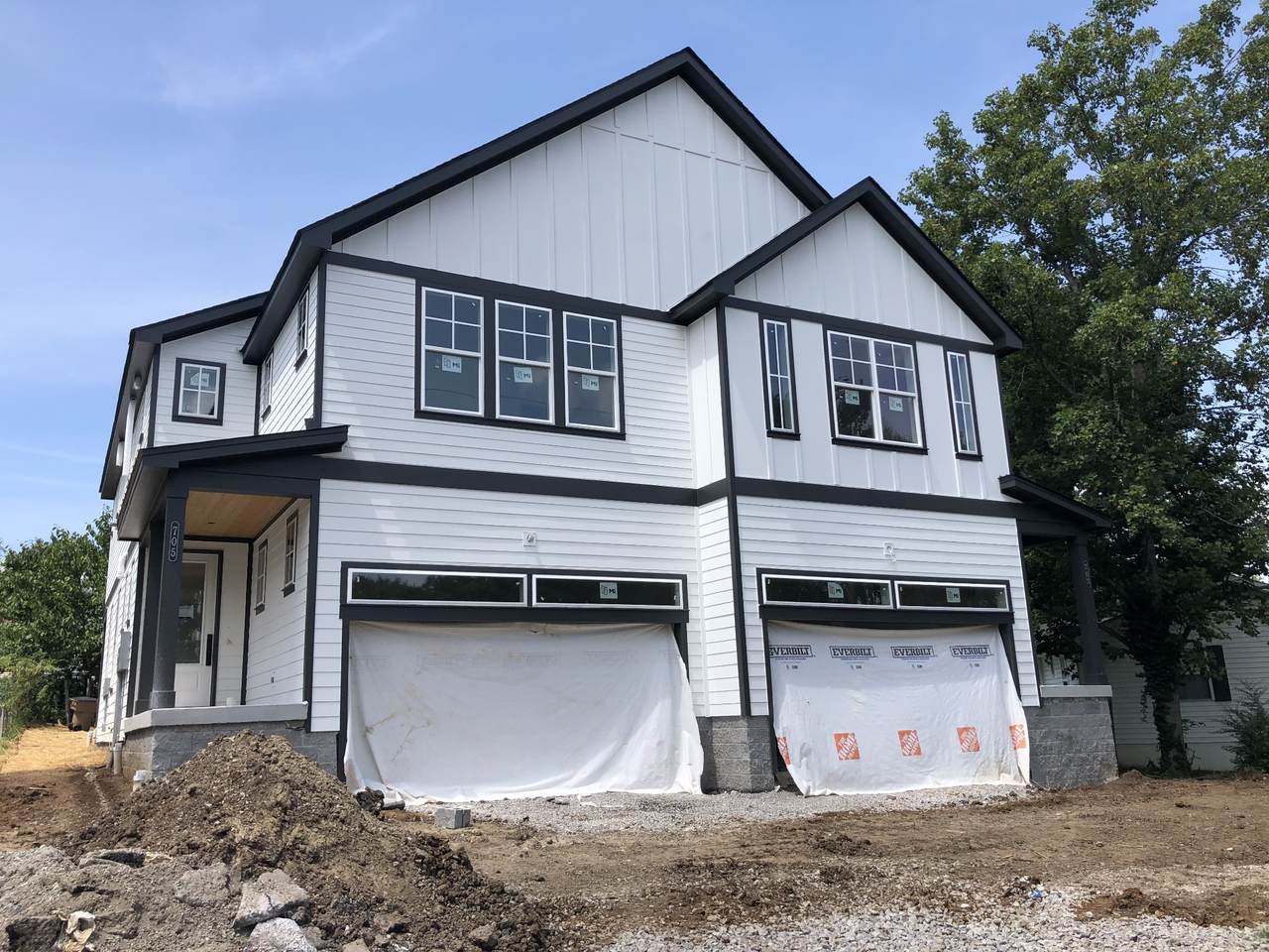 705 Waco Dr - Photo 1