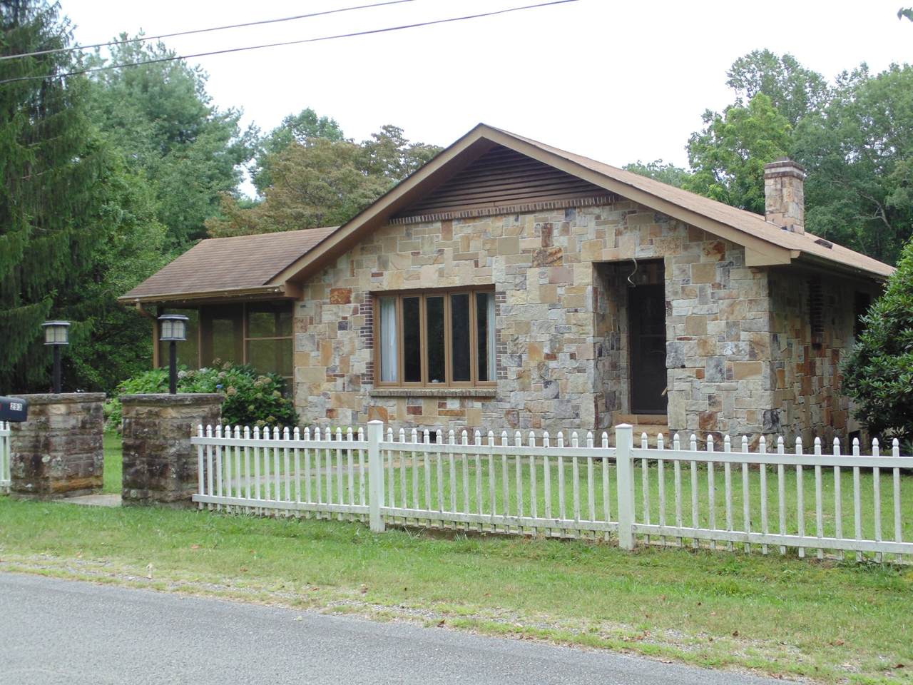 293 Ball Park Rd - Photo 1