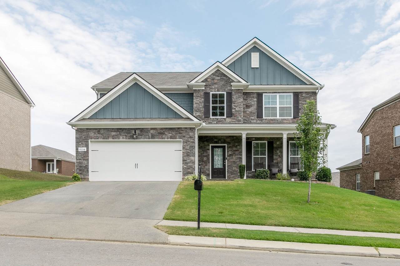 8054 Forest Hills Dr - Photo 1
