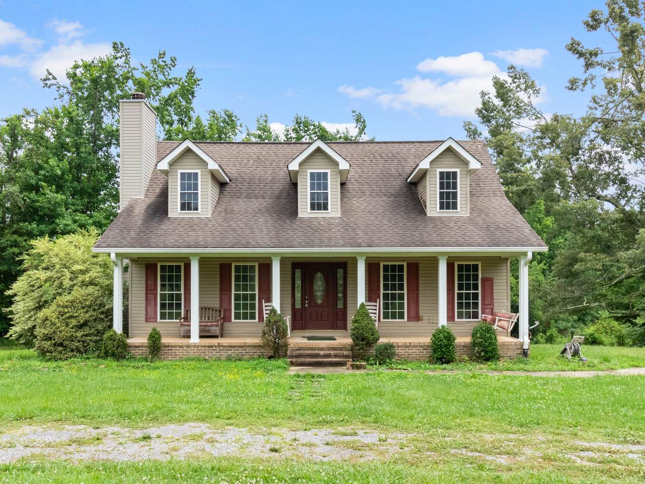 326 Alberta Ln - Photo 1