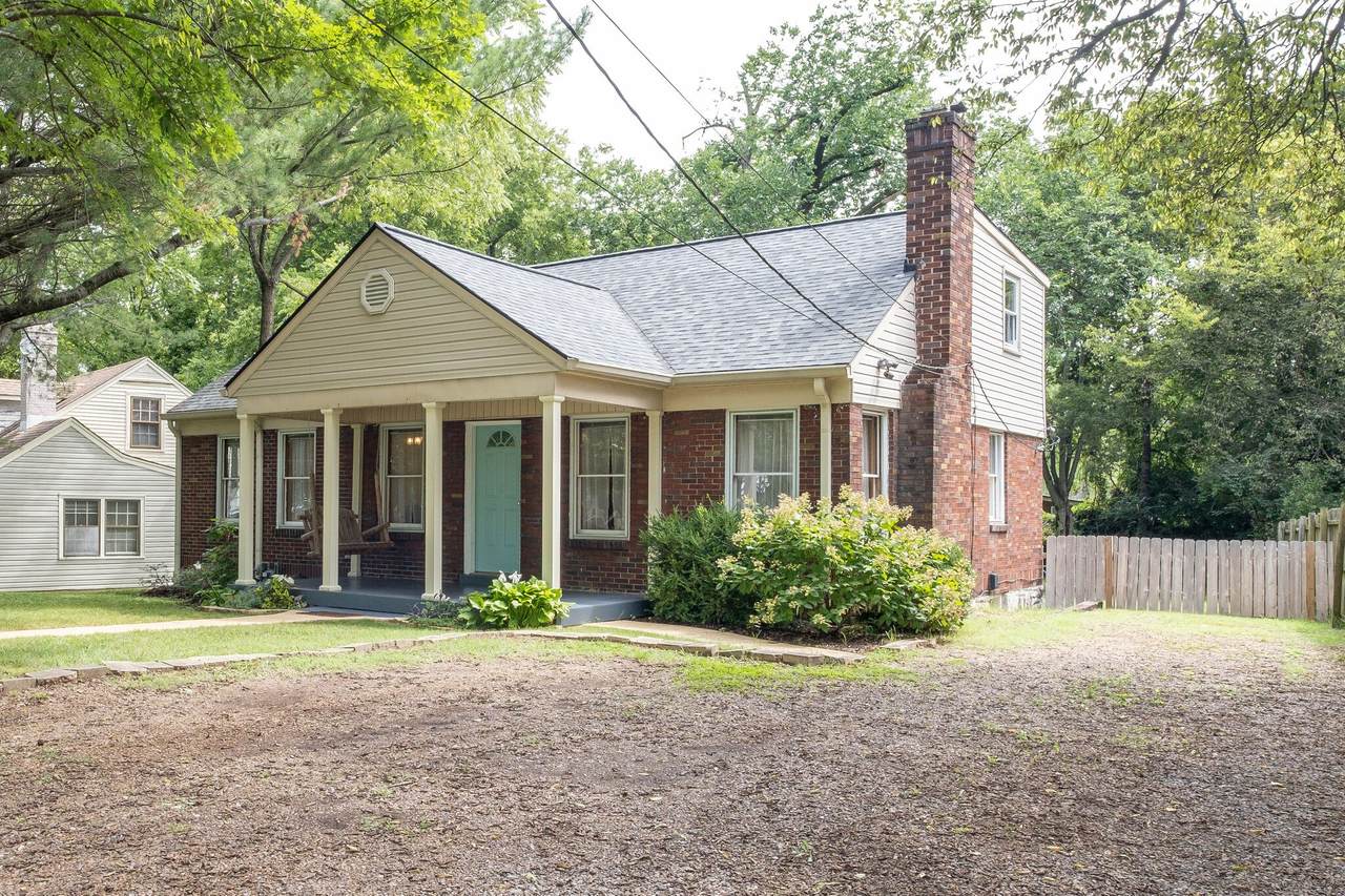 2313 Riverside Dr - Photo 1