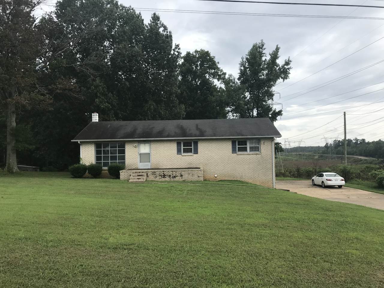 304 Leader Drive - Photo 1