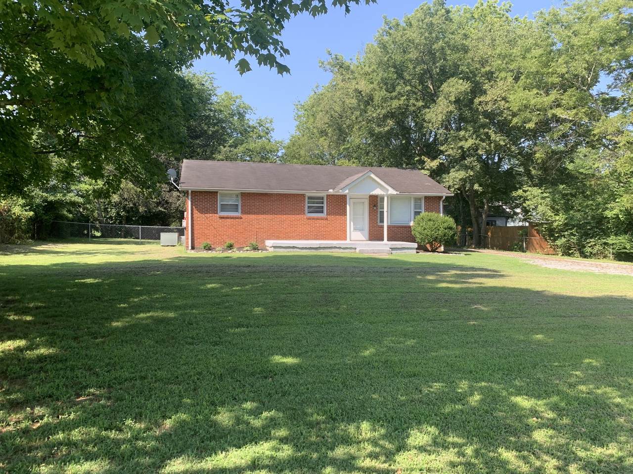 192 Deer Dr - Photo 1