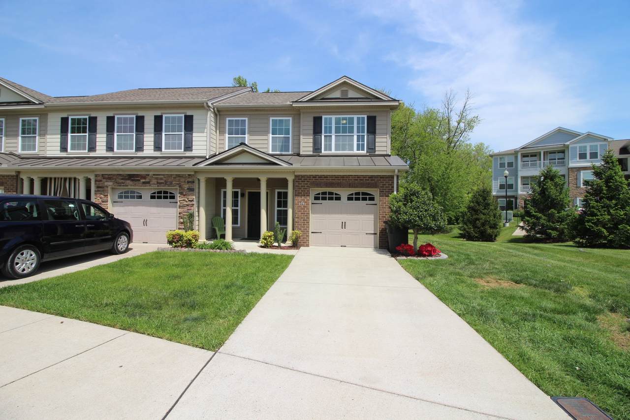 114 Cattail Ln - Photo 1