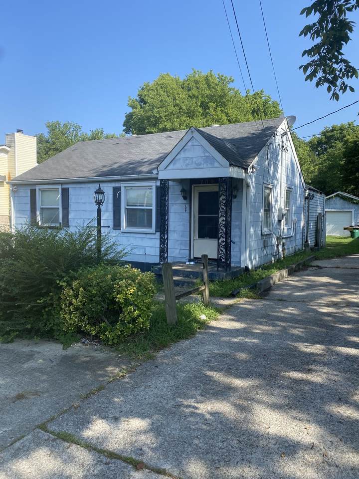 709 Neelys Bend Rd - Photo 1
