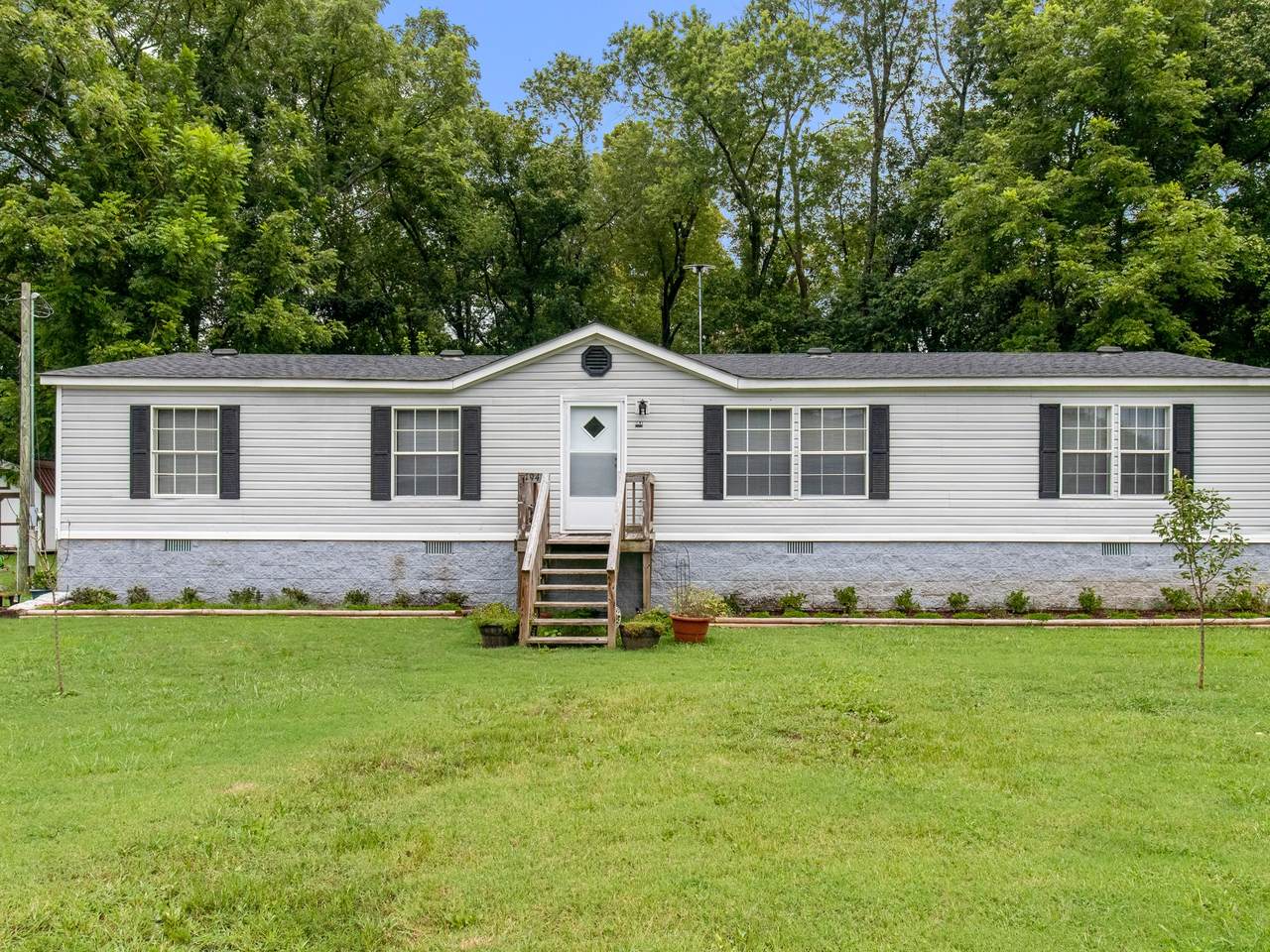 194 Bledsoe St - Photo 1