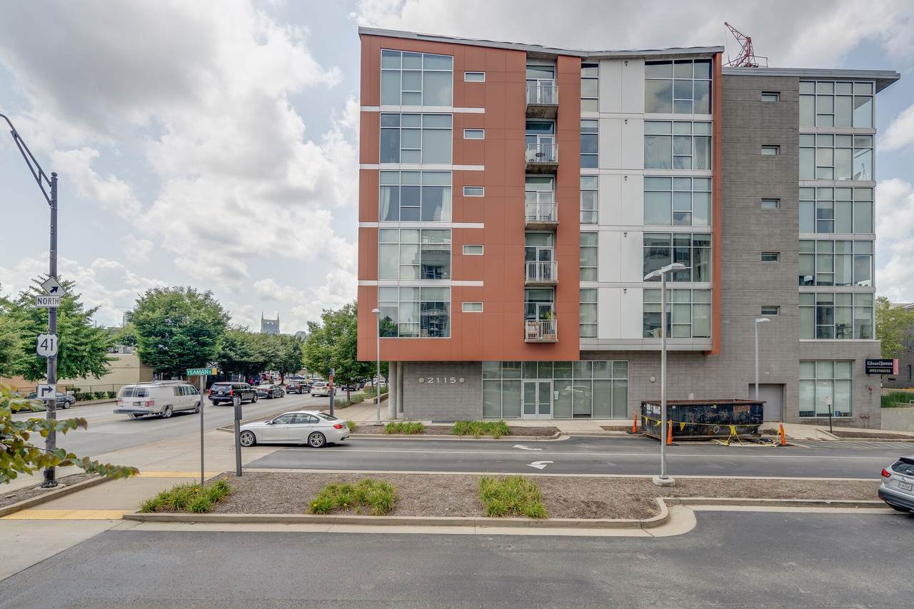 2115 Yeaman Pl - Photo 1