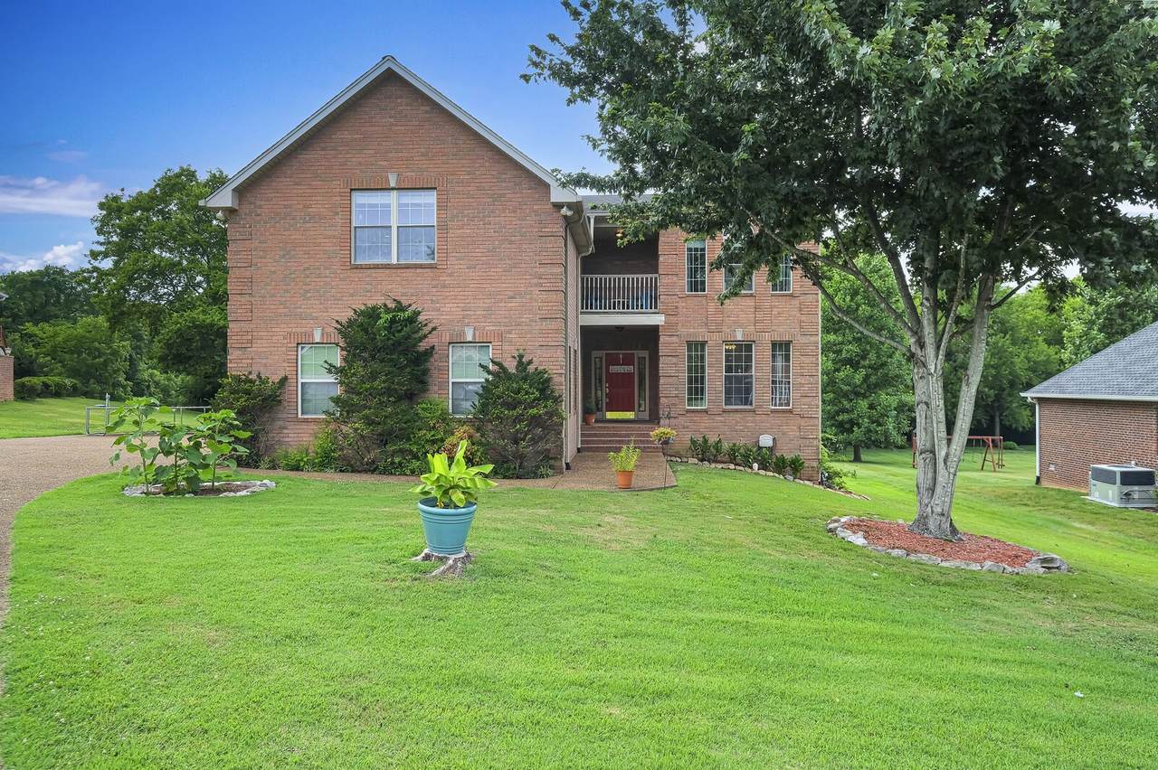 235 Chipaway Dr - Photo 1