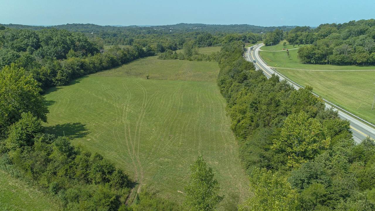 1108 Bear Creek Pike - Photo 1