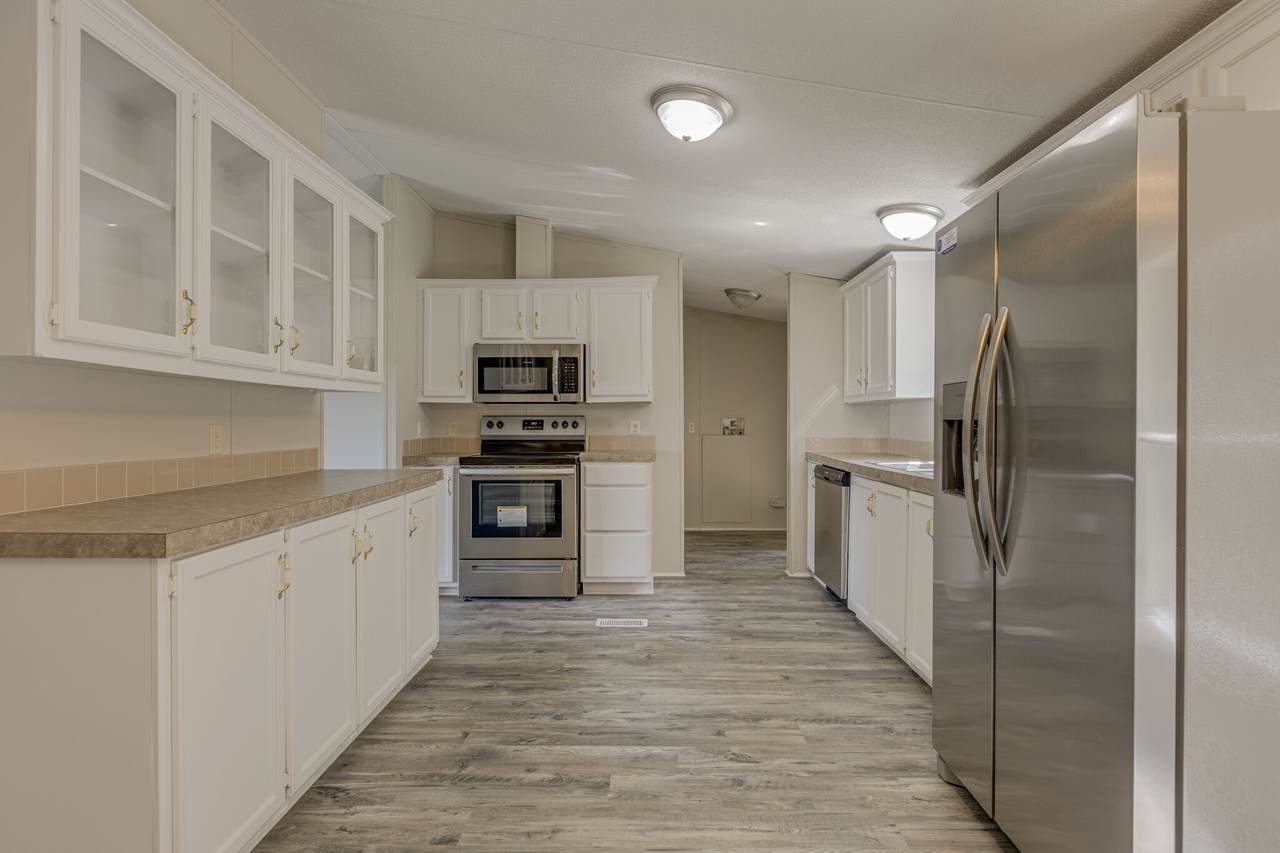 4121 Trousdale Ln - Photo 1