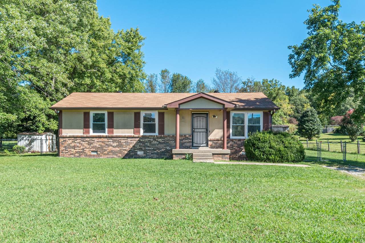 6997 Sparta Pike - Photo 1