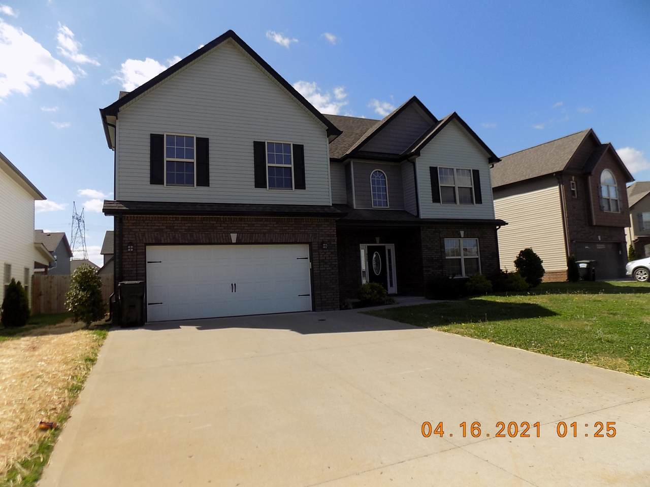 928 Tanager Ct - Photo 1