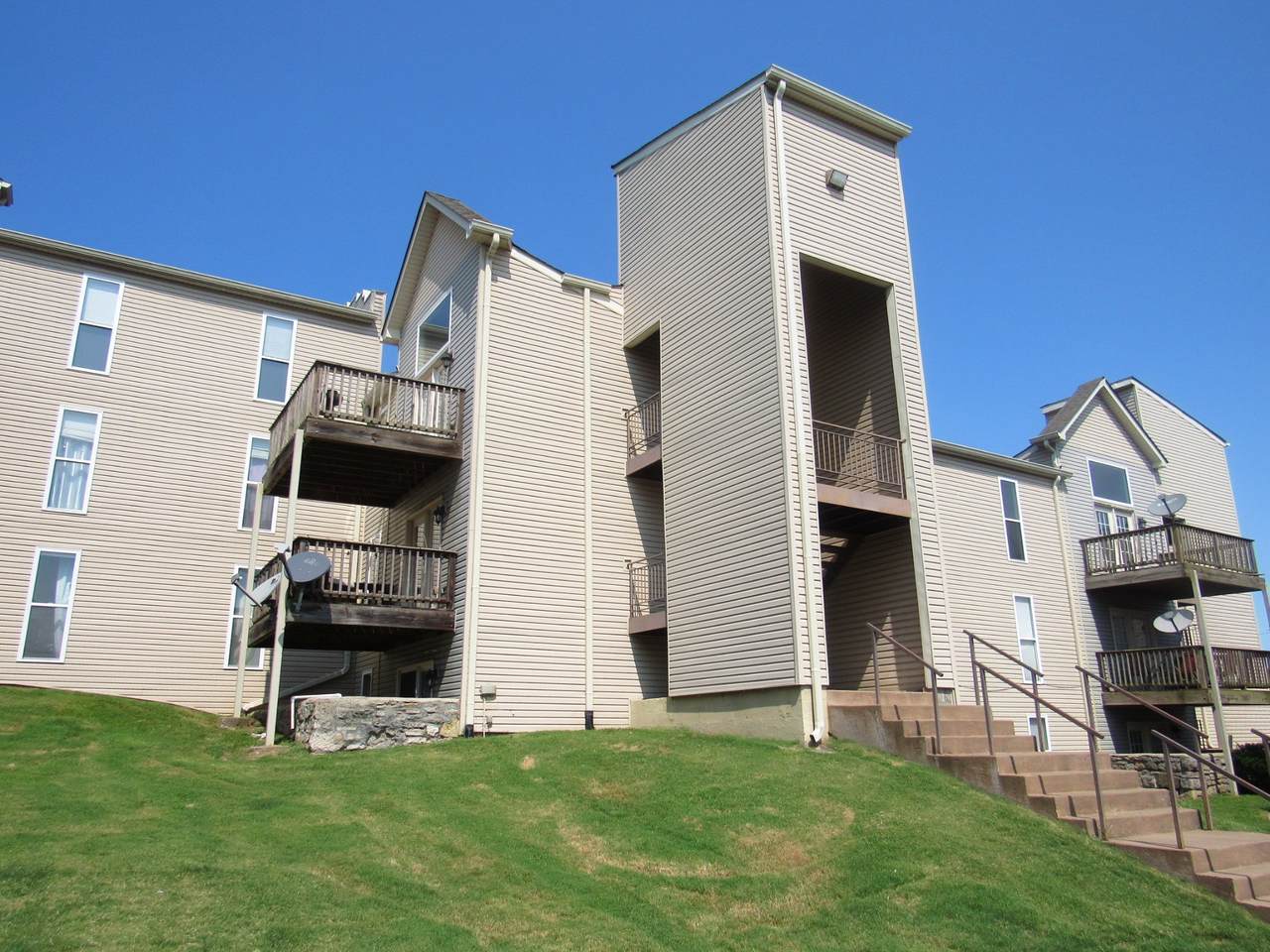 420 Elysian Fields Rd - Photo 1