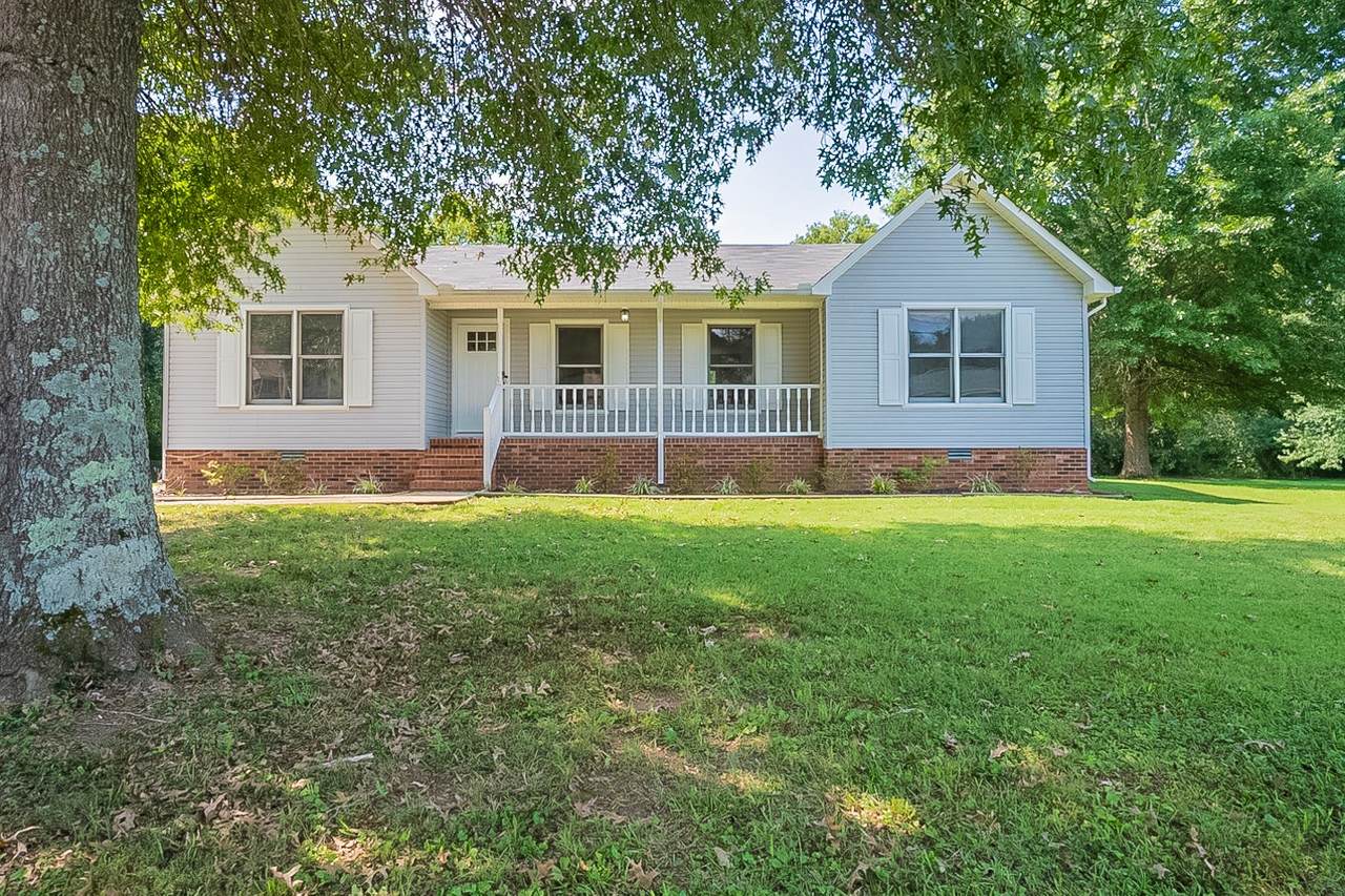 304 Kimberly Dr - Photo 1