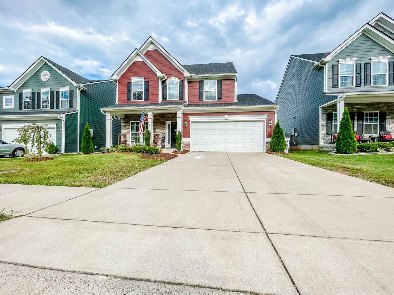 2819 Leatherwood Dr - Photo 1
