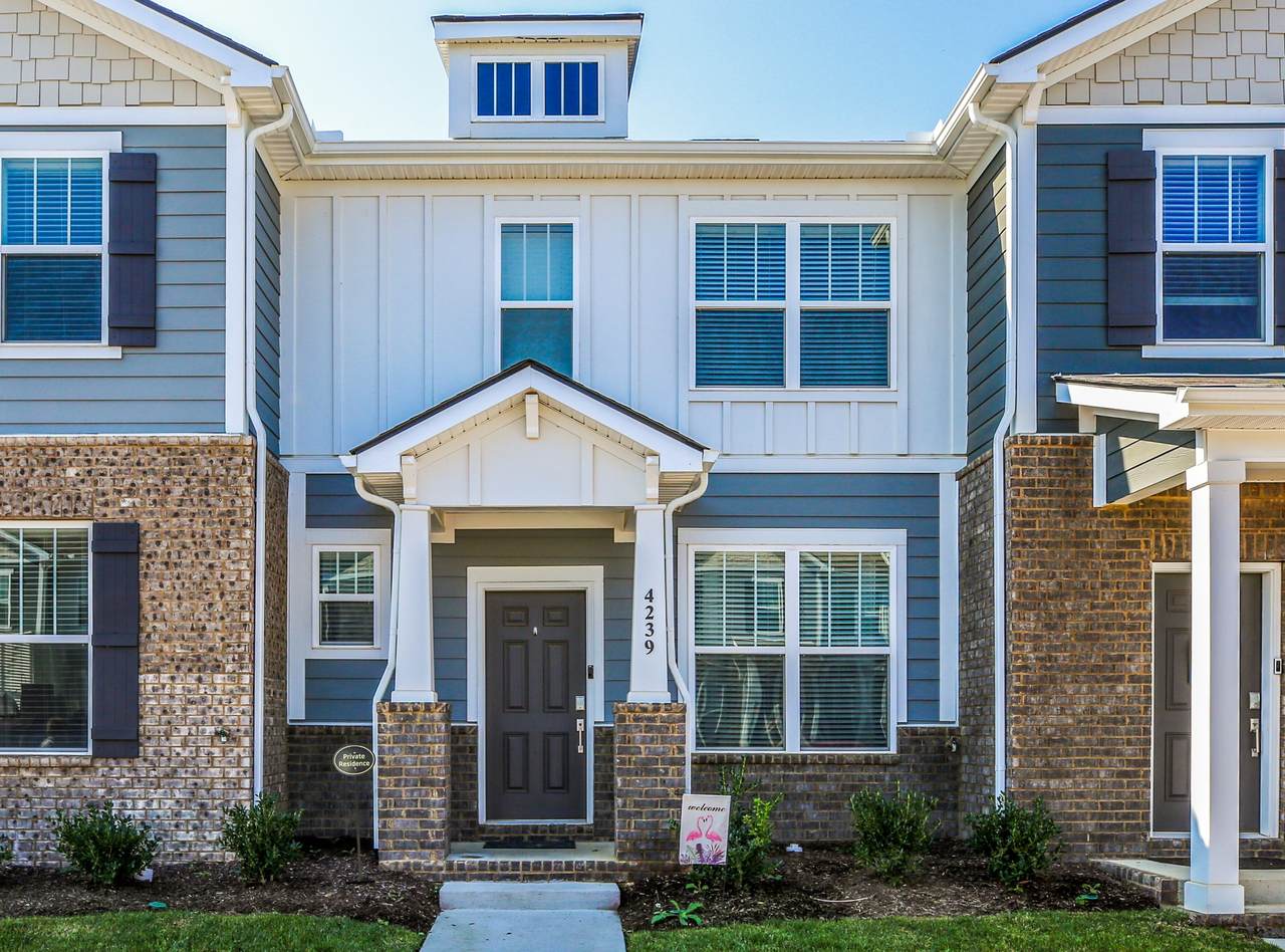 4239 Gandalf Ln - Photo 1