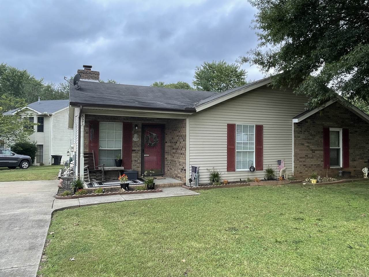 521 Westgate Blvd - Photo 1