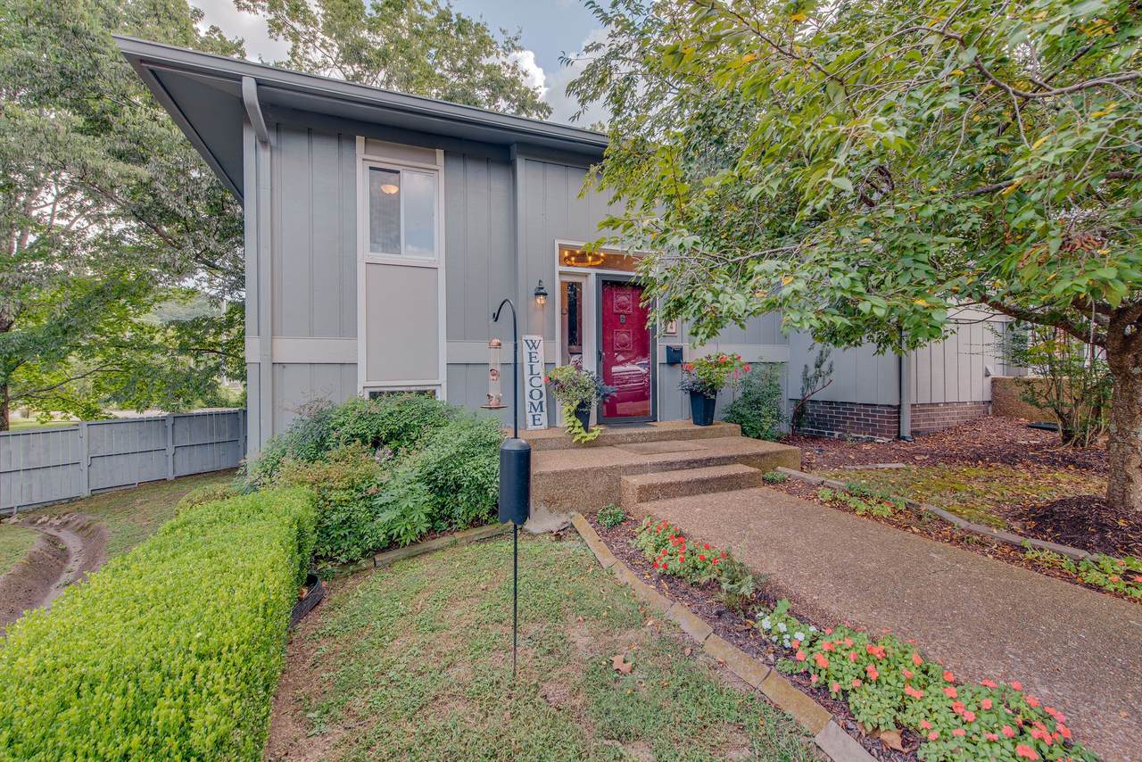 21 Vaughns Gap Rd - Photo 1