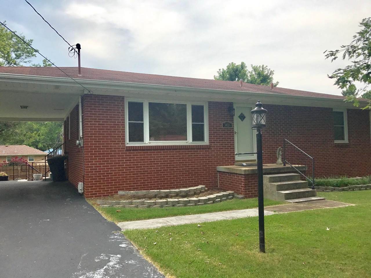 3416 Peppermint Dr - Photo 1