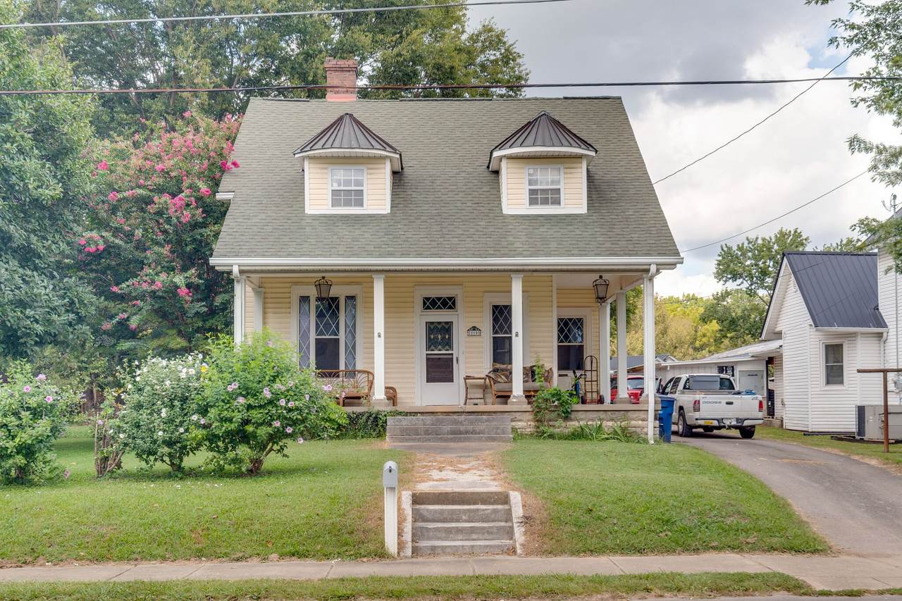 210 S Main St - Photo 1