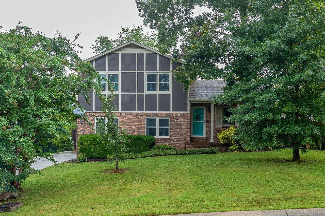 3128 Stoney Brook Cir - Photo 1