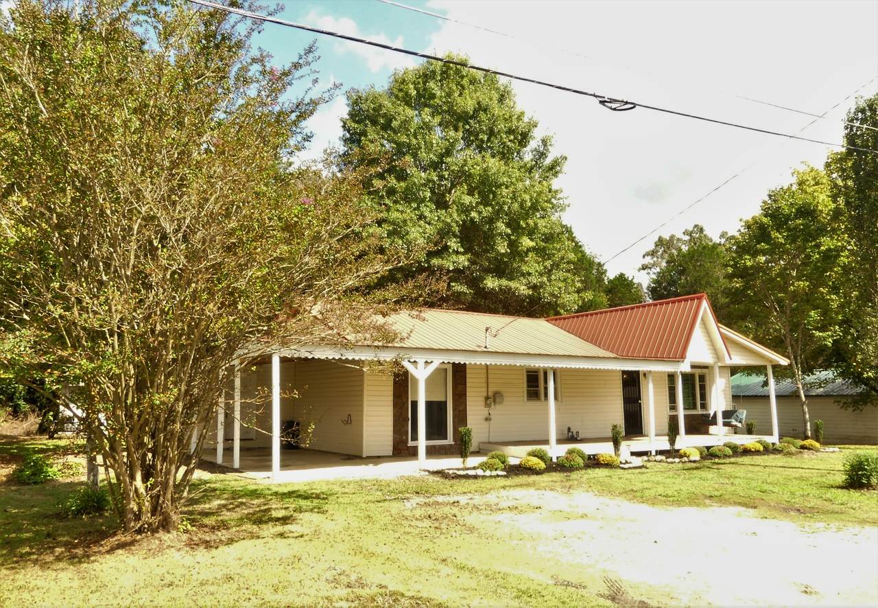 191 E 10th St - Photo 1
