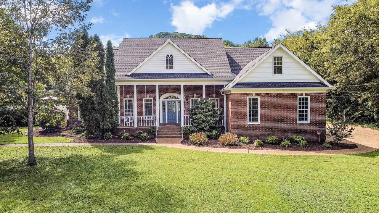 4897 Old Hydes Ferry Pike - Photo 1