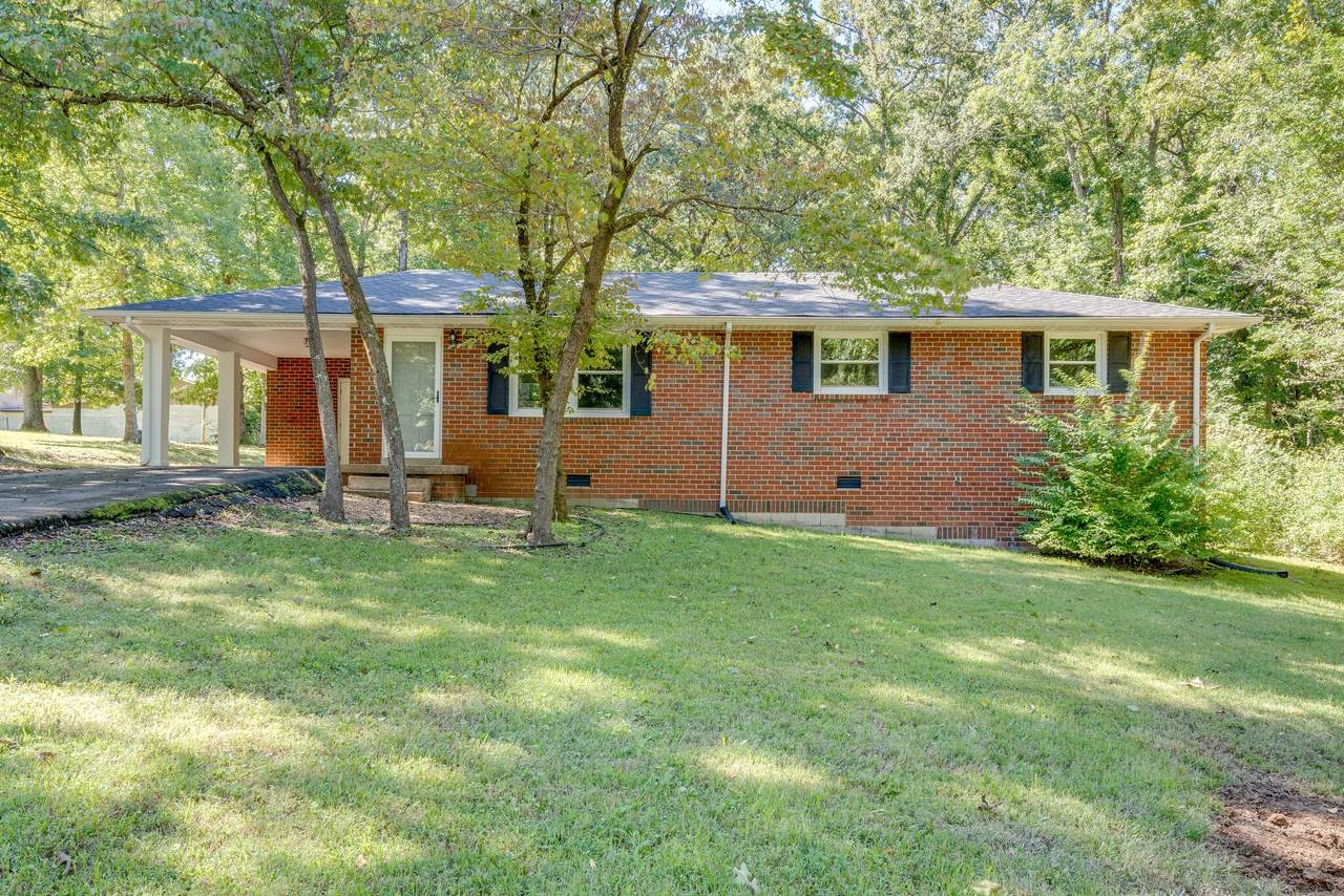 206 Oak Park Dr - Photo 1
