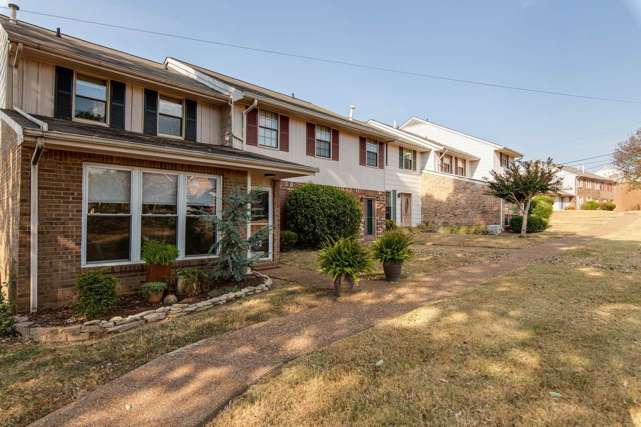 4001 Anderson Rd - Photo 1