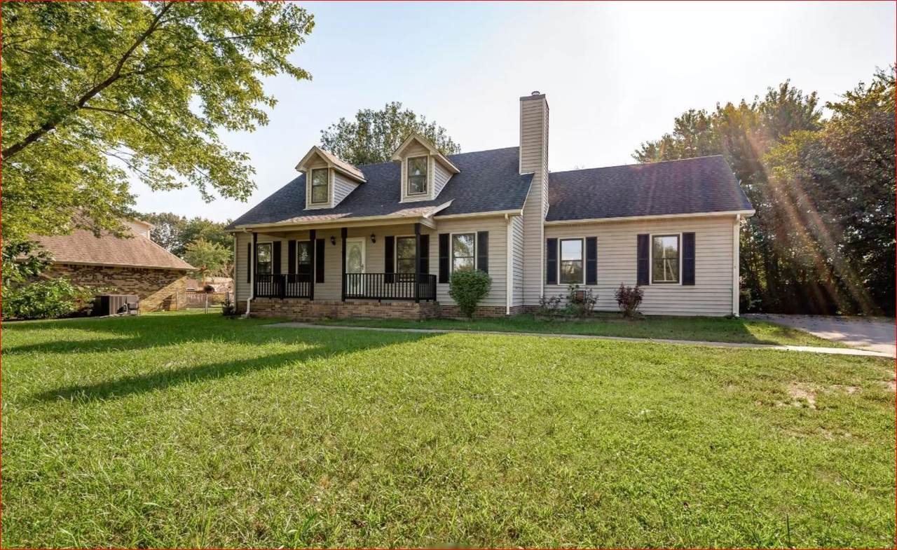 821 John R Rice Blvd - Photo 1