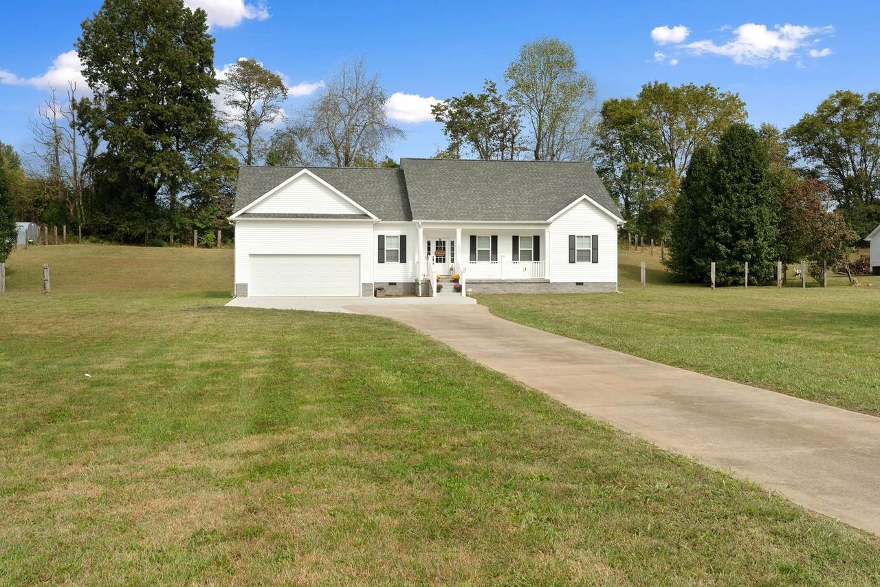 1022 Heatherwood Rd - Photo 1
