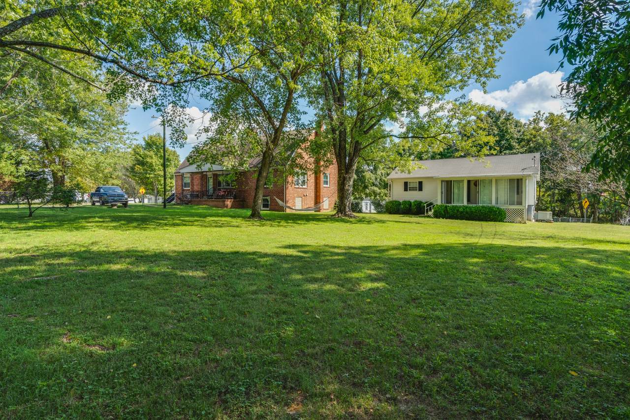 8915 Lyles Rd - Photo 1