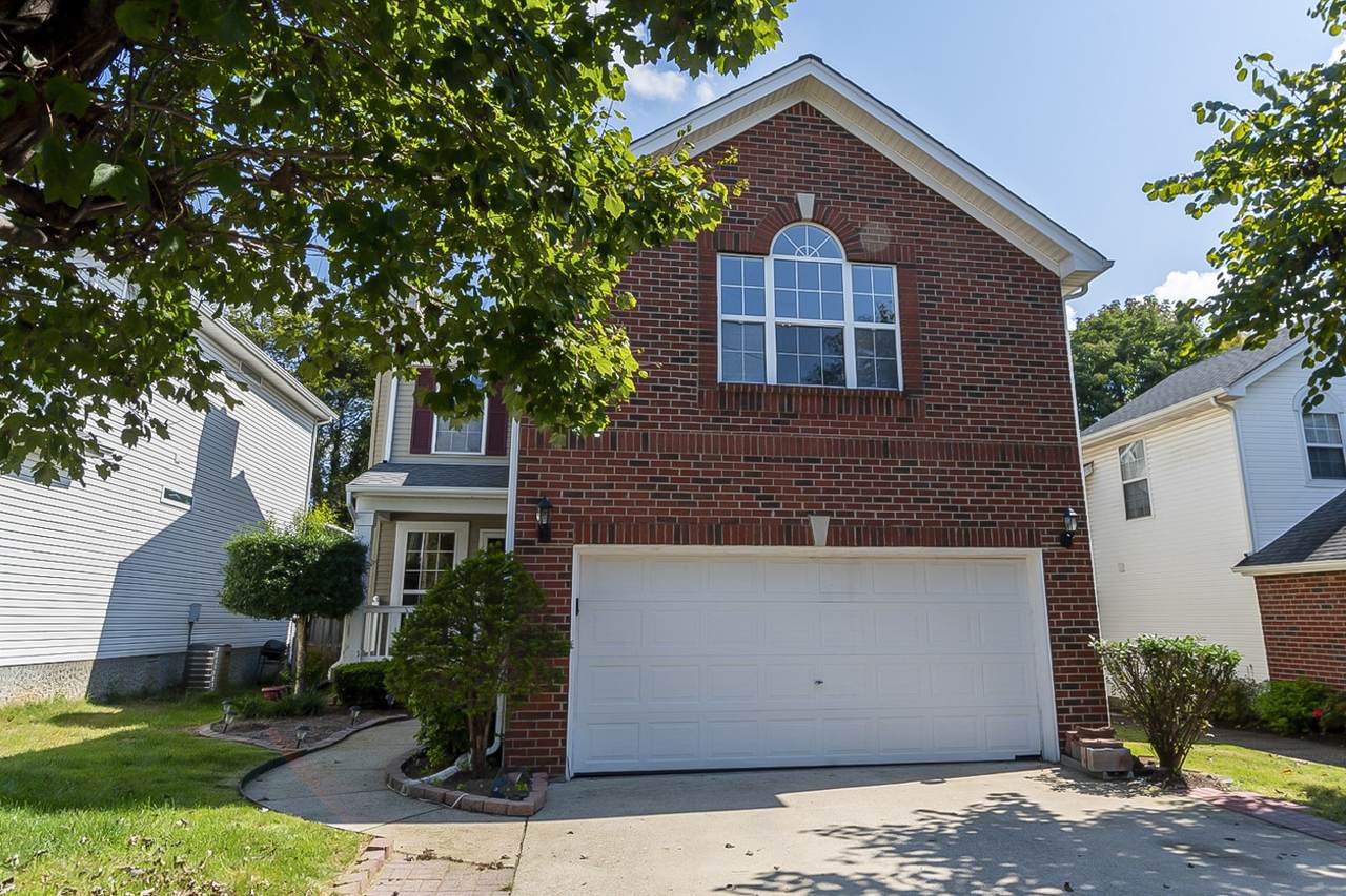 4325 Chesney Glen Dr - Photo 1